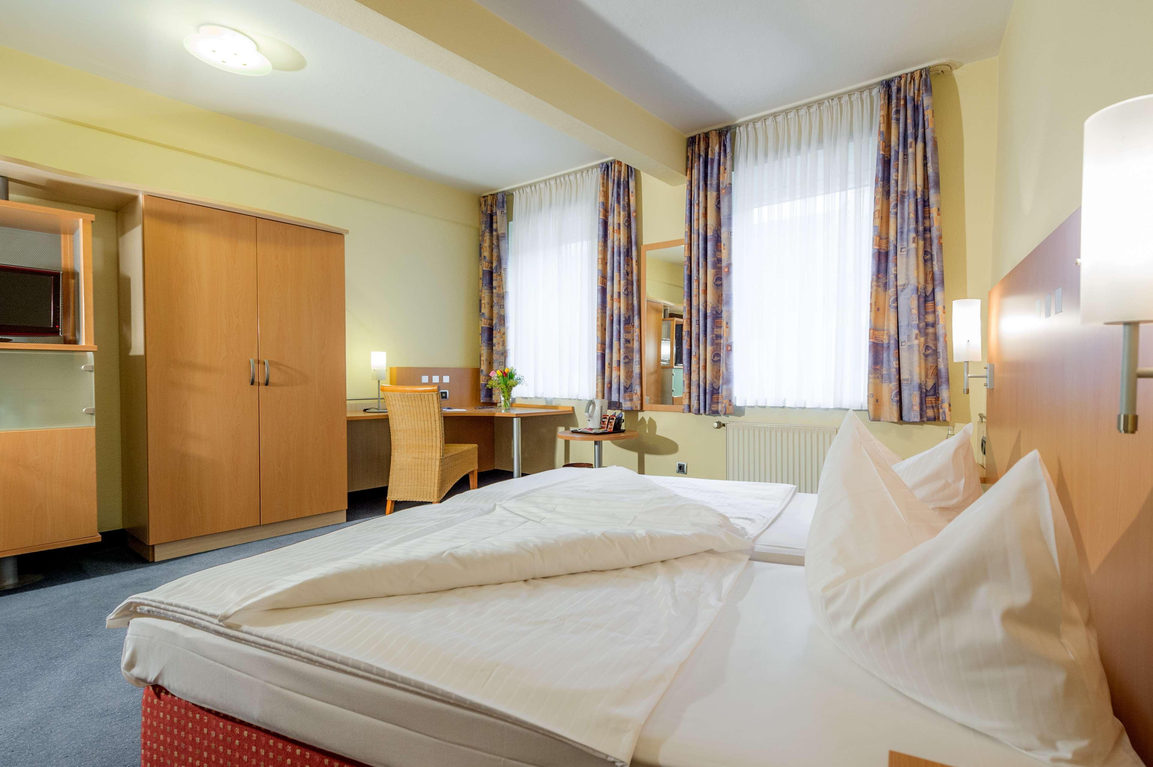 Best Western Weymouth Hotel Rembrandt Eksteriør billede
